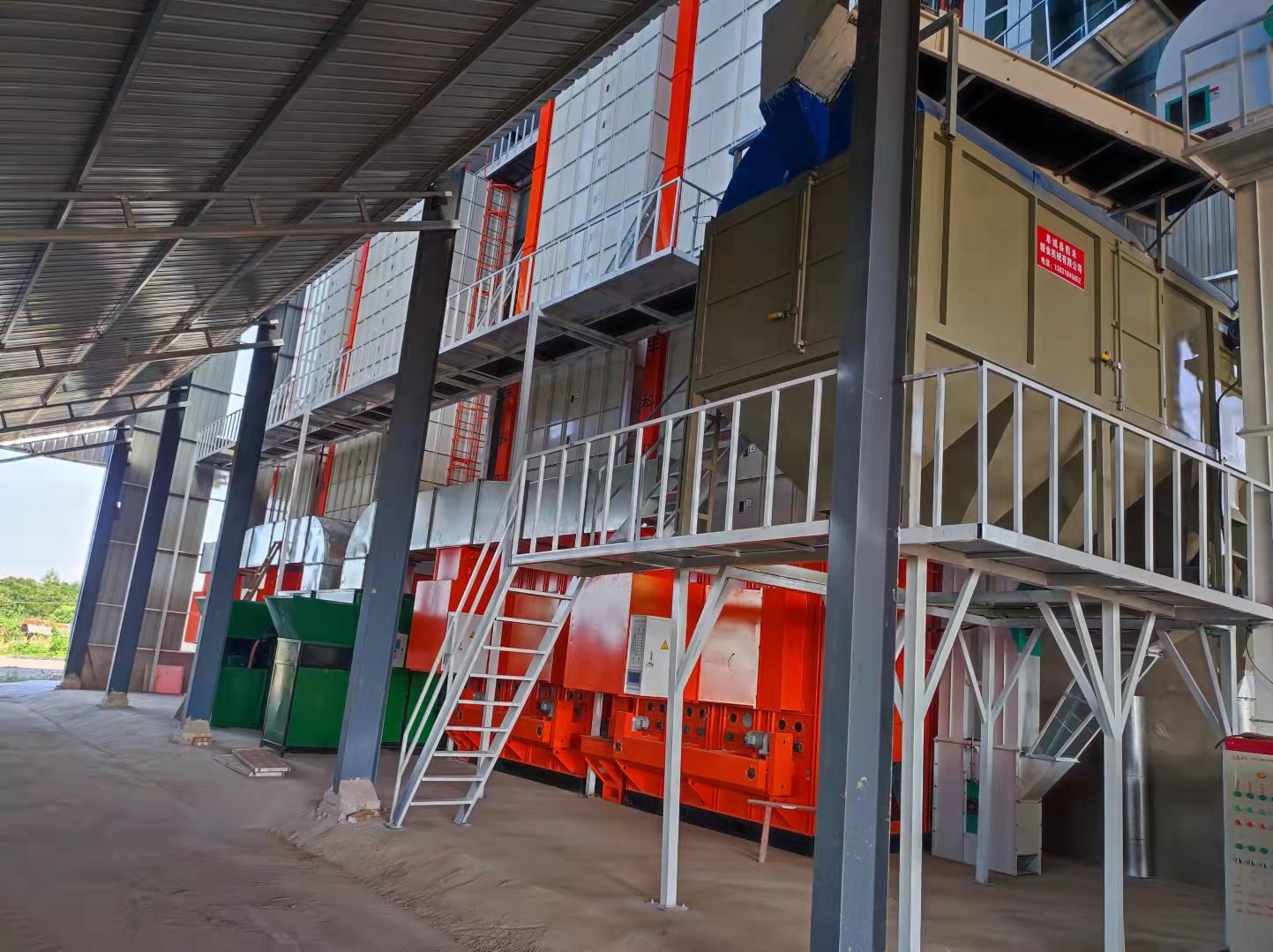 湖北省潛江（jiāng）穀物烘幹示（shì）範中心